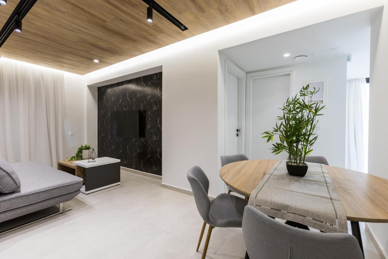 Varkiza Luxury Suites By Raise Vári Eksteriør bilde