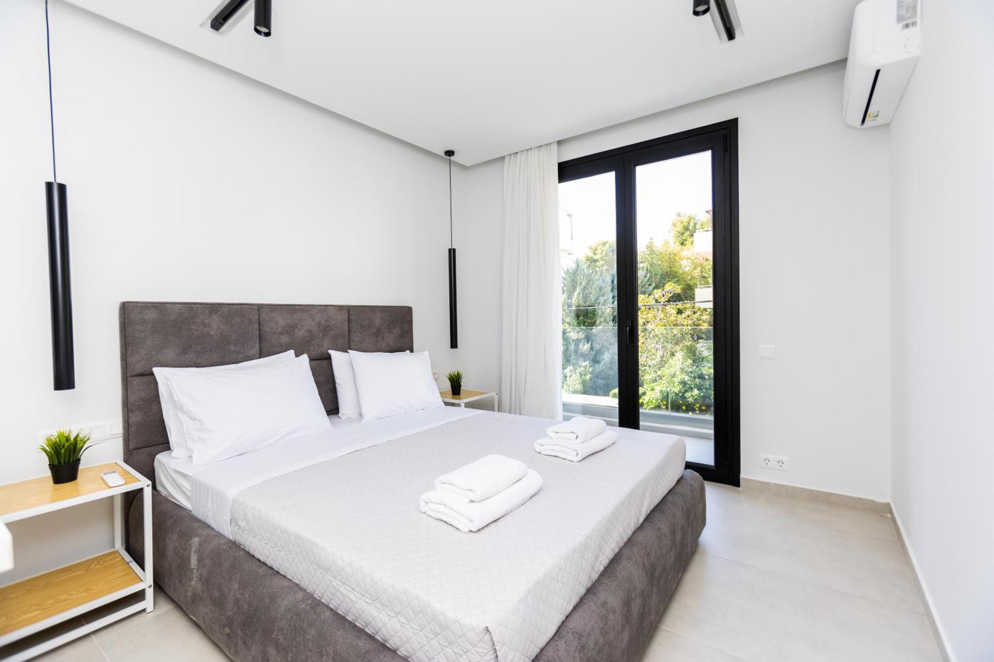 Varkiza Luxury Suites By Raise Vári Eksteriør bilde
